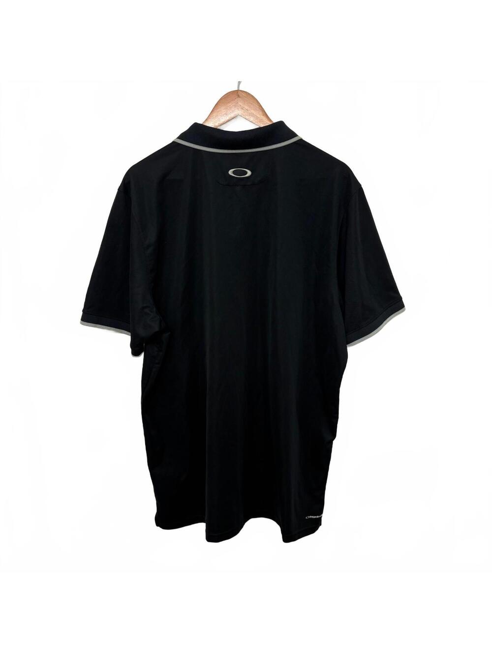 Black Oakley Polo Hydrolic
